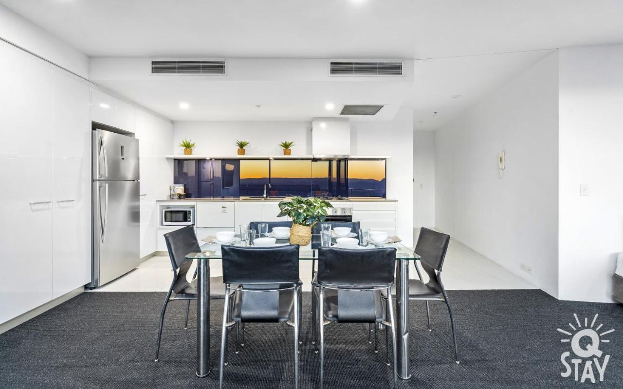 Circle On Cavill Surfers Paradise Mid Week Madness Deal - Q Stay غولد كوست المظهر الخارجي الصورة