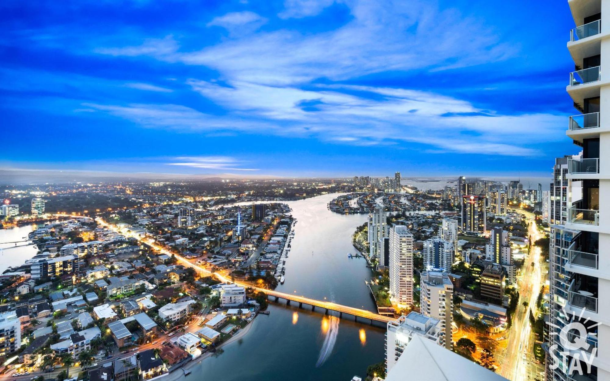 Circle On Cavill Surfers Paradise Mid Week Madness Deal - Q Stay غولد كوست المظهر الخارجي الصورة