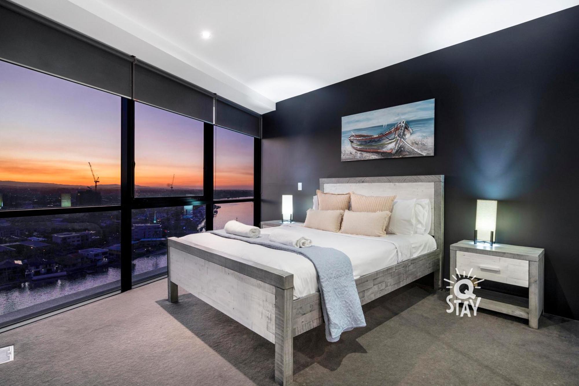 Circle On Cavill Surfers Paradise Mid Week Madness Deal - Q Stay غولد كوست المظهر الخارجي الصورة